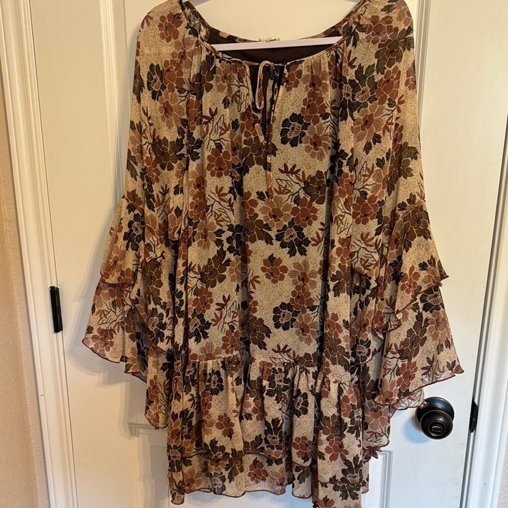 Entro Asymmetrical Tiered Bell Sleeve Midi Dress in Tan and Brown
